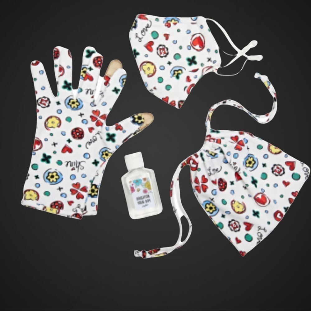Brighton Tom Clancy Love Sparkle Set Mask Sanitizer Gloves Bag